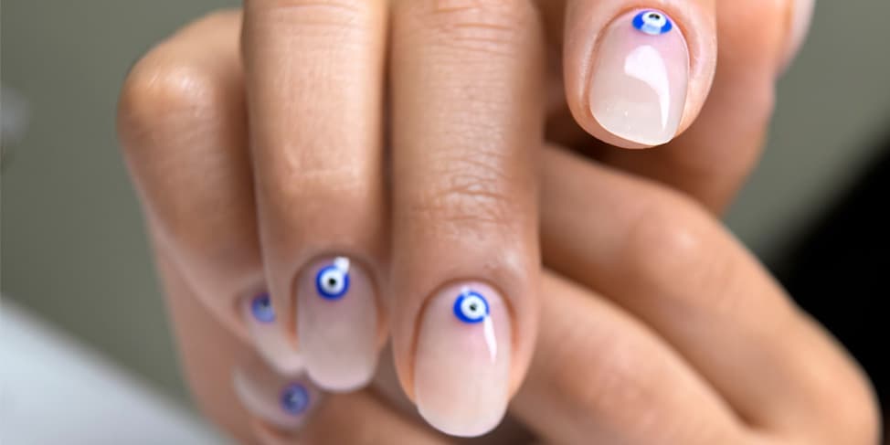 תיקון צורת ציפורניים מורחבות בעזרת ג'ל, תיקון צורה (הרמת צורה)